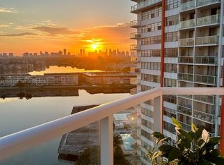 Buckley Towers, Miami, FL 33179