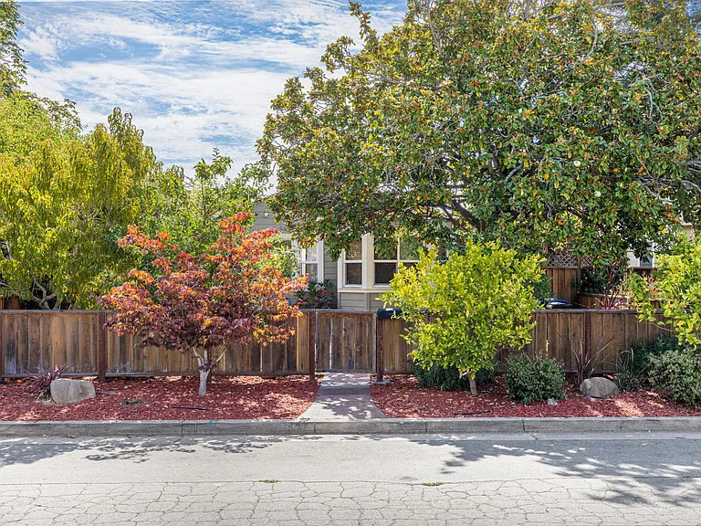 334 San Juan Ave — Photo 4