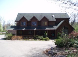 55321 Nine Mile Rd, South Lyon, MI 48178