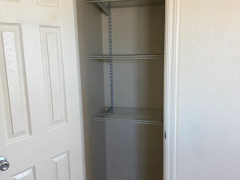 Kitchen pantry