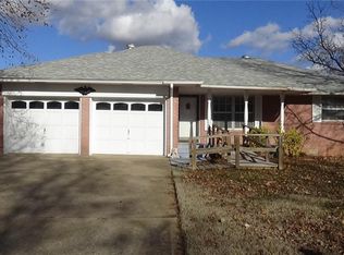 2233 Louise Ln, Norman, OK 73071
