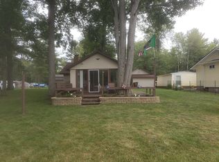 7728 Riverside Dr, Saint Helen, MI 48656