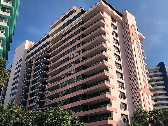 4th image of 5225 Collins Ave APT 804
