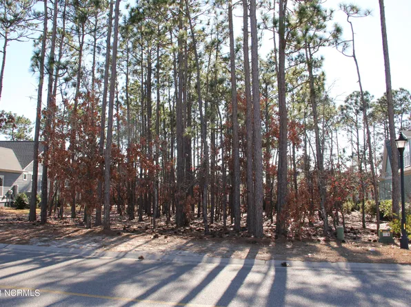 2750 Parkridge Drive, Southport, NC 28461