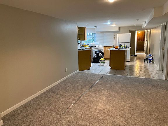 4th image of 5248 W Montrose Ave #G