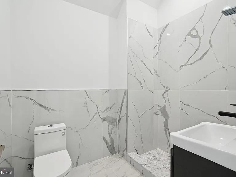 5164 Ridge Ave #3 — Photo 15