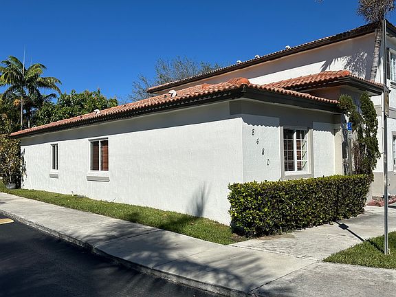 4th image of 8480 SW 150th Ave #1