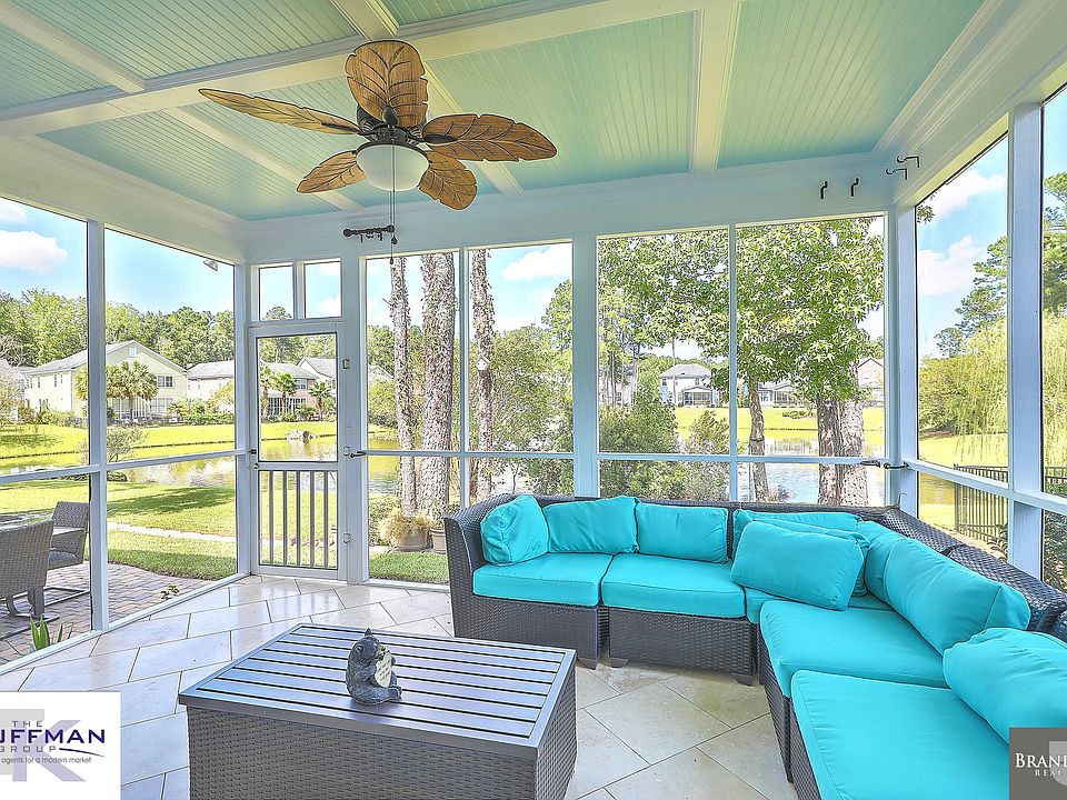 2nd image of 304 Pond Hill Ct
