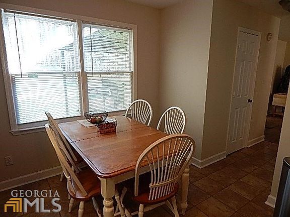 4th image of 30 Homeport Dr