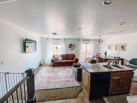 5th image of 1000 Bluff View Dr Unit 53