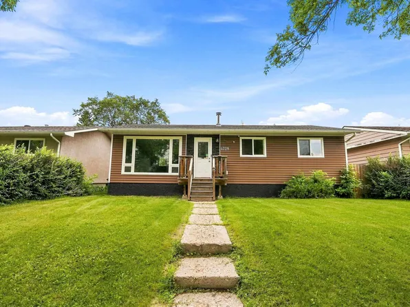 4728 48th Ave, Wetaskiwin, AB T9A 0M6