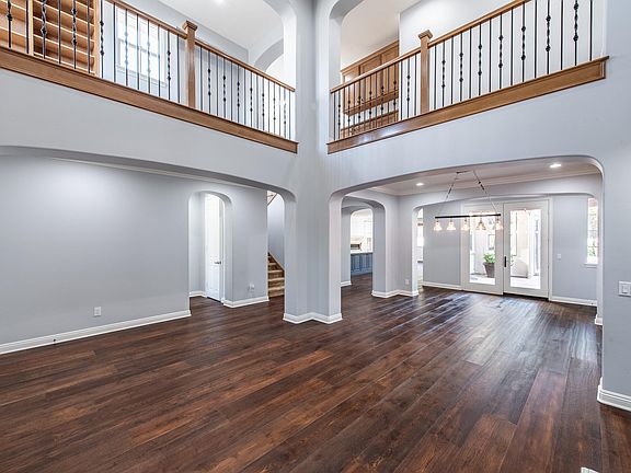 5th image of 3420 Whispering Glen Ct