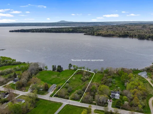 533 Bayside Road, Ellsworth, ME 04605