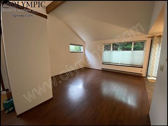 3rd image of 1770 Pine Ave NE #Pmpjhjpjk