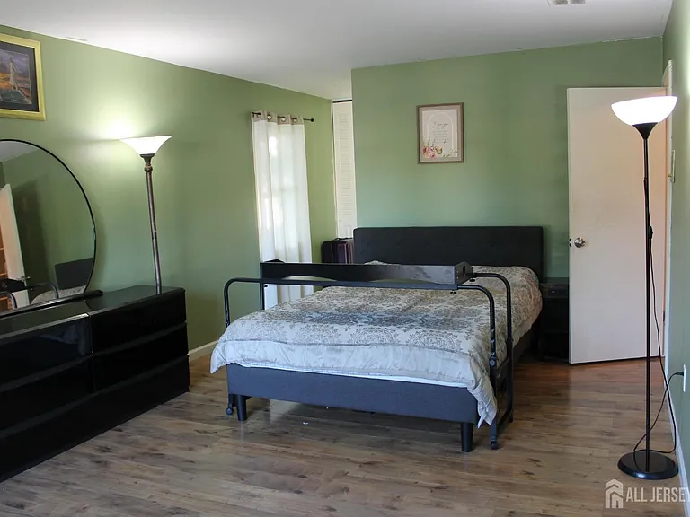 39 Independence Ct — Photo 38