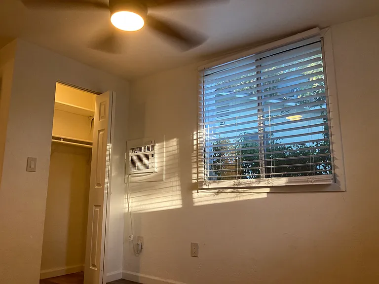 129 N Alarcon St #3 — Photo 9