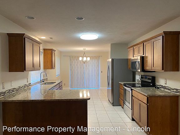 2nd image of 7710 Yankee Woods Dr Unit A