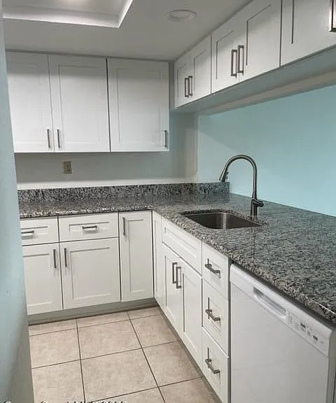 3220 River Villa Way #142 — Photo 7