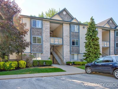 18372 N Ridge Ct APT 4, Spring Lake, MI, 49456