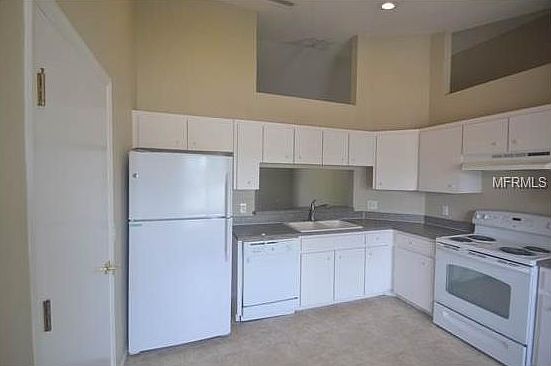 5th image of 4014 Oak Preserve Dr