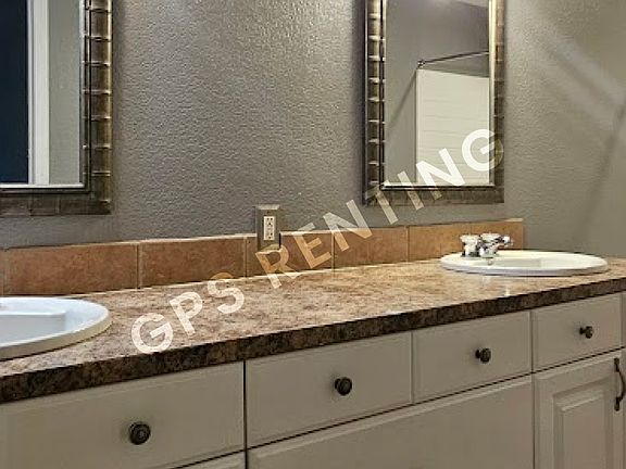 5th image of 12226 NE 138th Pl