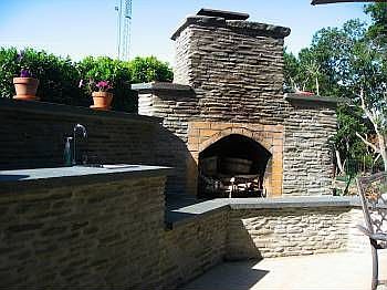 2nd image of 3893 Winkle Ave