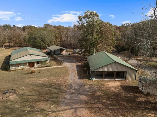 1888 Zinnia Rd, Diana, TX 75640