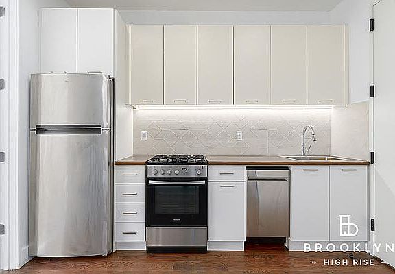 5th image of 903 De Kalb Ave #1D