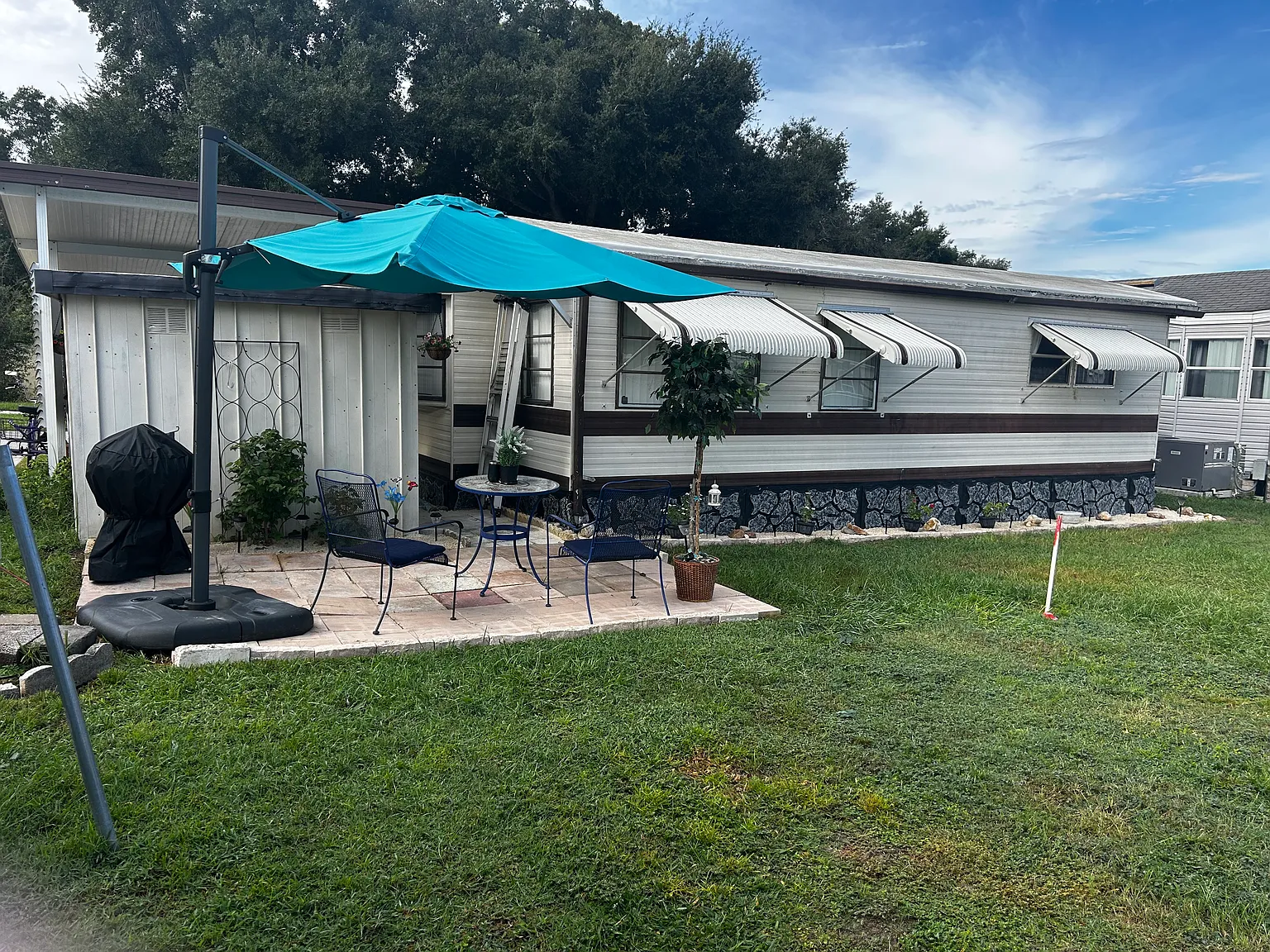 2 bed, $1,600 — Photo 2