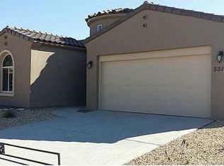 5518 Grove Dr, Sunland Park, NM 88063
