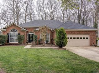 17010 Cambridge Grove Dr, Huntersville, NC 28078