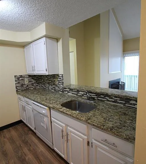 1618 Aspen Dr — Photo 17