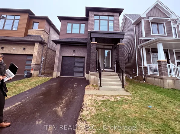 20 Selection Hts, Thorold, ON L2V 0P3