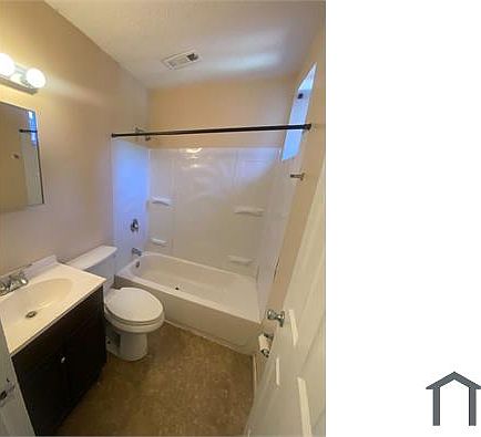 1st image of 3008 Osage St #2F