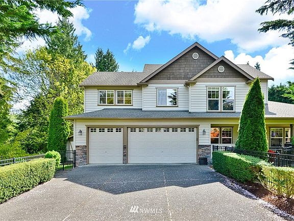 2nd image of 3825 115th Ave SE