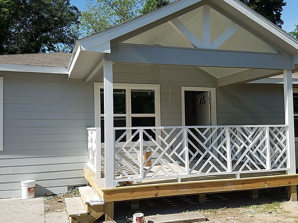 1st image of 8013 Oak Knoll Ln