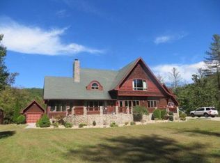 100 Backwoods Dr, Hazard, KY 41701