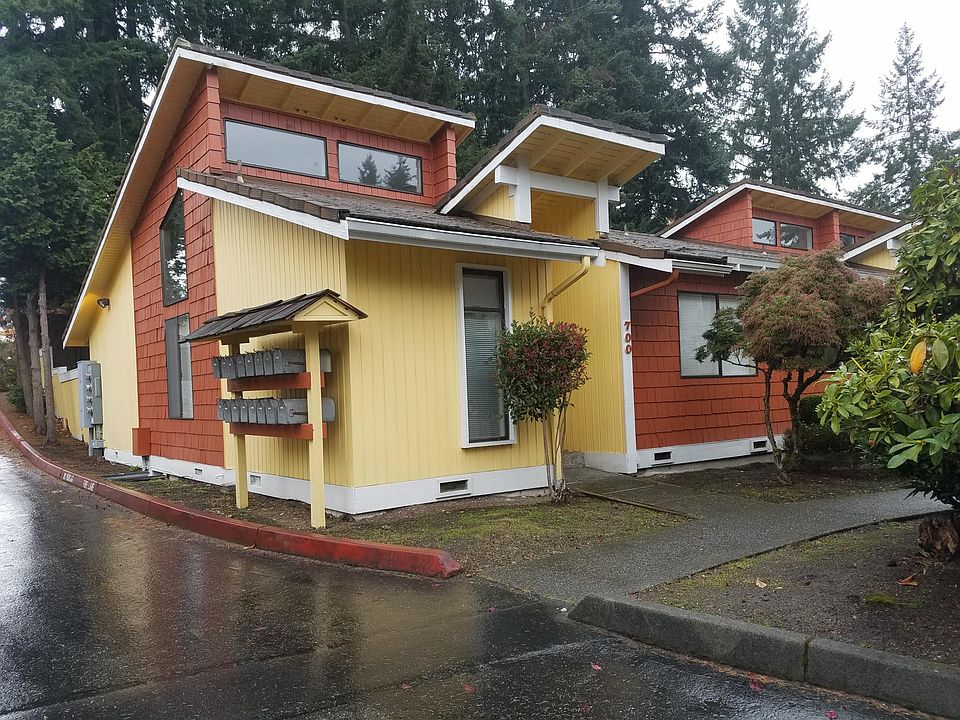 1st image of 700 140th Ave SE