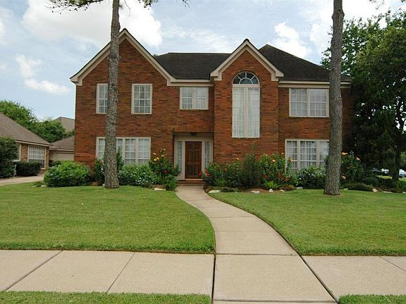 2nd image of 2033 Pebble Beach Dr