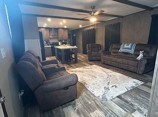 45 Oak Brook Dr, Manvel, TX 77578