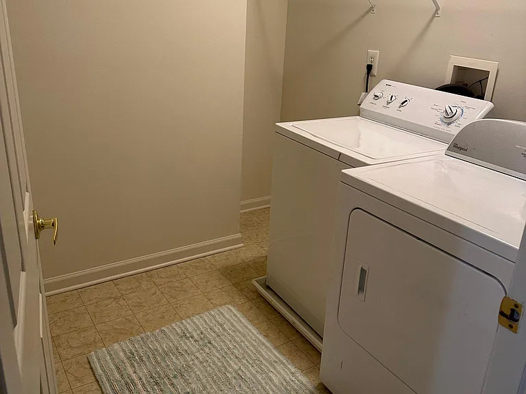 234 Tall Pines Dr — Photo 14