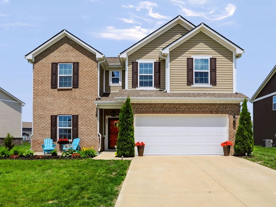1st image of 944 Rushmore Dr