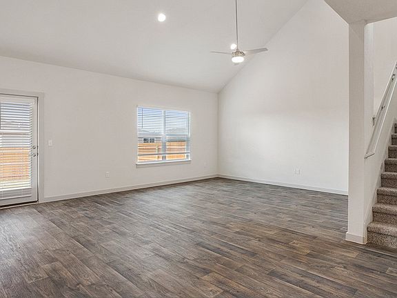 Family Room (1)