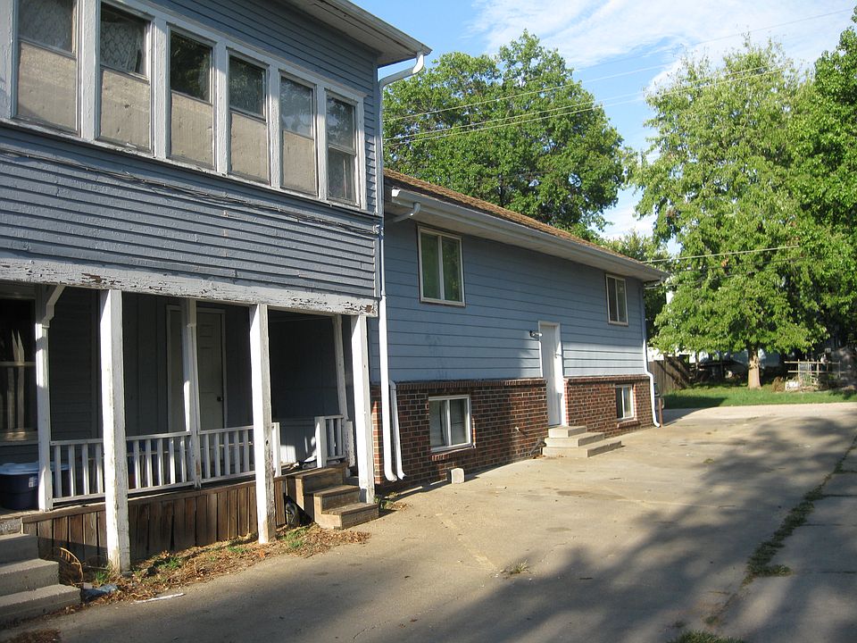 2nd image of 718 Market St APT A