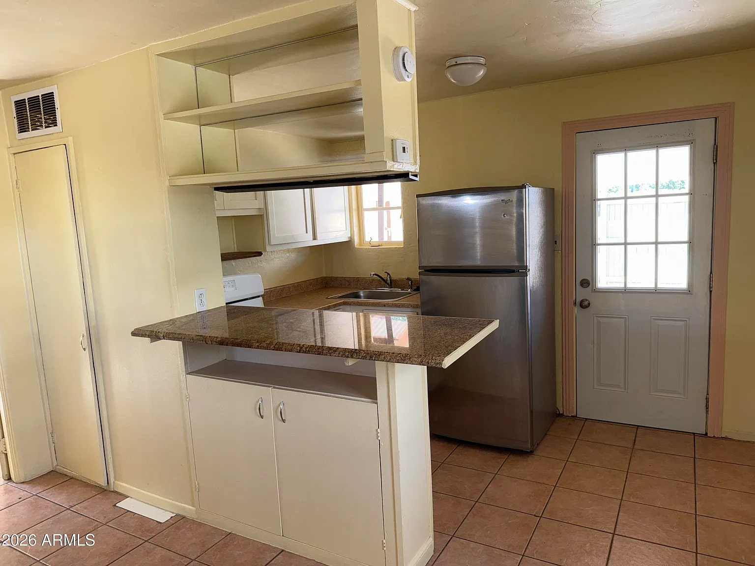 1 bed, 1.0 bath, 500 sqft, $1,200 — Photo 4