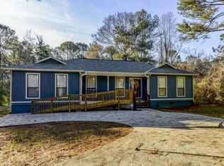 5327 Rockbridge Rd, Stone Mountain, GA 30088