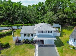 2134 Denk Ct, Union, NJ 07083
