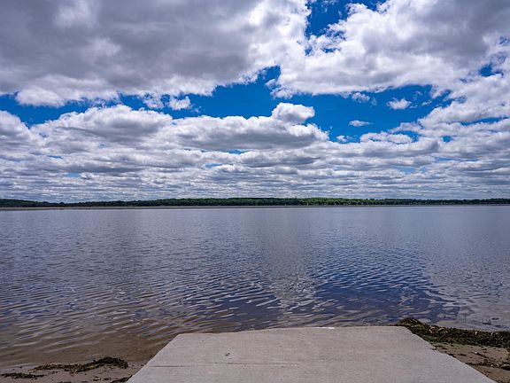 3rd image of N3581 Blue Gill Dr