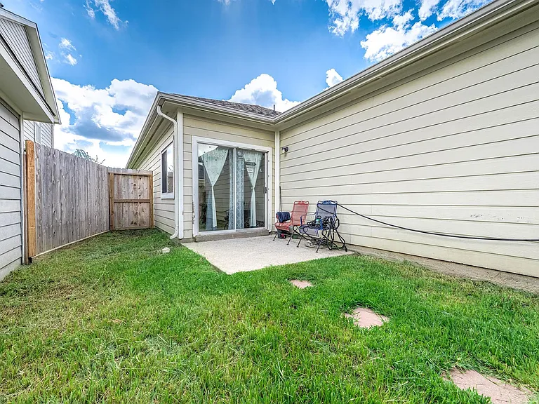 6162 Settlers Lake Cir E — Photo 20