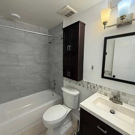 442 Meadowood Blvd — Photo 17